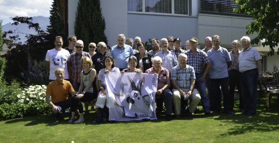 Viele frohe Gesichter beim Besuch der Innerschweizer Englischschecken-Züchter in Balzers und Diepoldsau